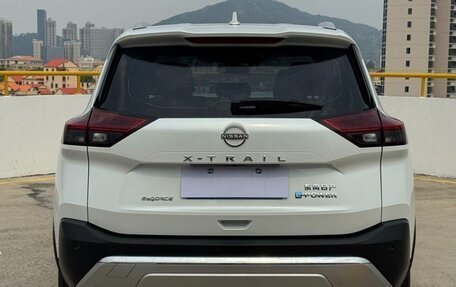 Nissan X-Trail, 2024 год, 3 300 000 рублей, 6 фотография