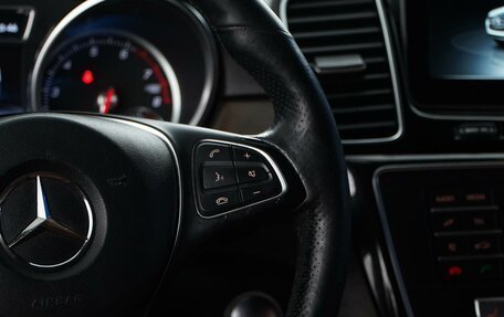 Mercedes-Benz GLE, 2017 год, 2 700 000 рублей, 23 фотография