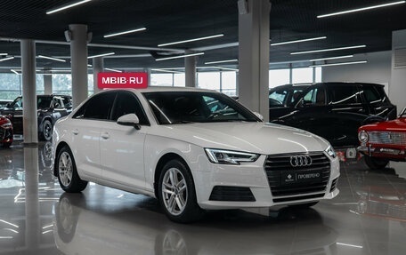 Audi A4, 2019 год, 2 240 000 рублей, 2 фотография
