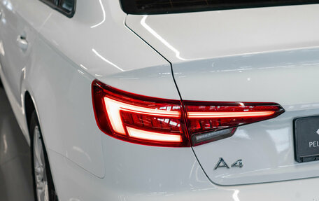 Audi A4, 2019 год, 2 240 000 рублей, 22 фотография
