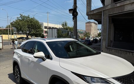 Lexus RX IV рестайлинг, 2022 год, 5 700 000 рублей, 6 фотография