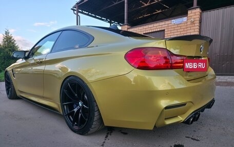 BMW M4, 2015 год, 5 400 000 рублей, 4 фотография