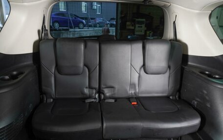 Nissan Patrol, 2011 год, 2 339 000 рублей, 13 фотография