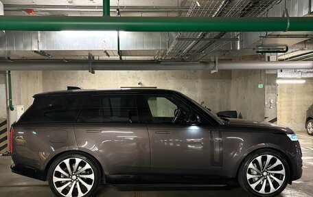 Land Rover Range Rover IV рестайлинг, 2023 год, 18 500 000 рублей, 3 фотография
