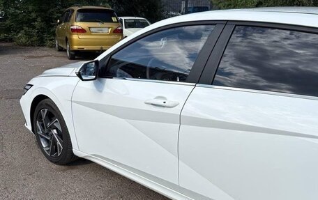 Hyundai Elantra, 2023 год, 1 900 000 рублей, 9 фотография