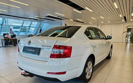 Skoda Octavia, 2017 год, 1 290 000 рублей, 2 фотография