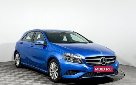 Mercedes-Benz A-Класс, 2013 год, 1 120 000 рублей, 3 фотография