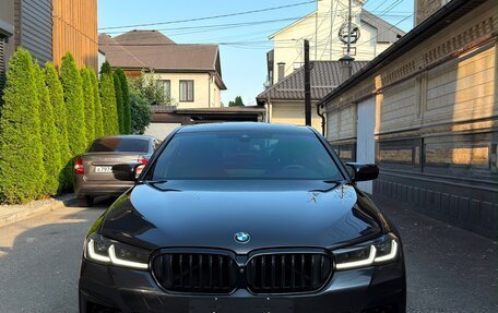 BMW 5 серия, 2020 год, 5 550 000 рублей, 3 фотография
