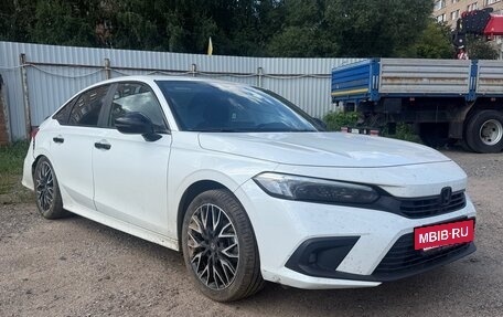 Honda Civic, 2022 год, 1 300 000 рублей, 2 фотография