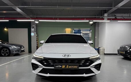 Hyundai Avante, 2023 год, 1 500 000 рублей, 2 фотография