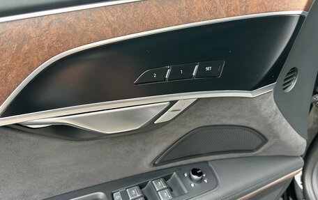 Audi A8, 2022 год, 8 300 000 рублей, 34 фотография