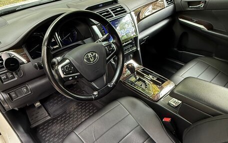 Toyota Camry, 2015 год, 1 750 000 рублей, 6 фотография