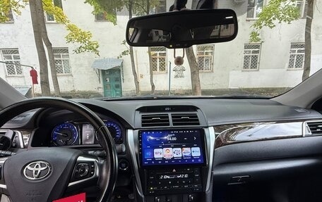 Toyota Camry, 2015 год, 1 750 000 рублей, 10 фотография