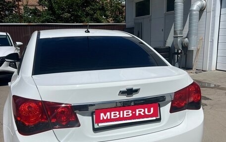 Chevrolet Cruze II, 2011 год, 860 000 рублей, 3 фотография