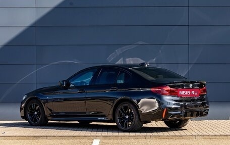 BMW 5 серия, 2018 год, 2 995 000 рублей, 4 фотография