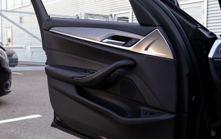 BMW 5 серия, 2018 год, 2 995 000 рублей, 14 фотография