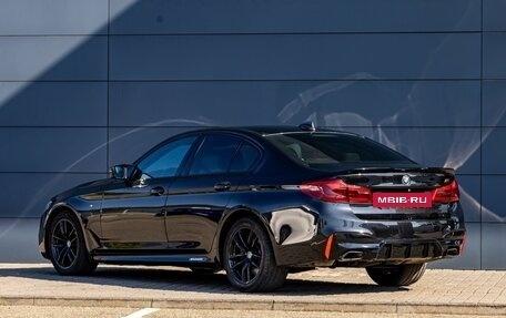 BMW 5 серия, 2018 год, 2 995 000 рублей, 9 фотография