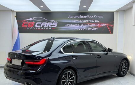BMW 3 серия, 2022 год, 2 940 000 рублей, 4 фотография