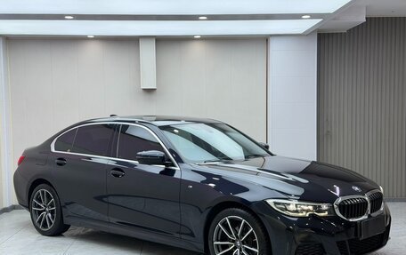 BMW 3 серия, 2022 год, 2 940 000 рублей, 3 фотография