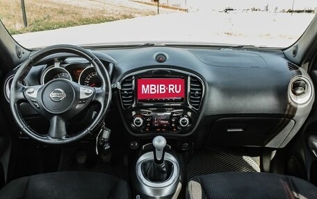Nissan Juke II, 2011 год, 850 000 рублей, 17 фотография
