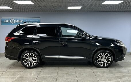Mitsubishi Outlander III рестайлинг 3, 2018 год, 2 300 000 рублей, 4 фотография