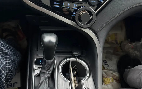 Toyota Camry, 2023 год, 3 300 300 рублей, 6 фотография