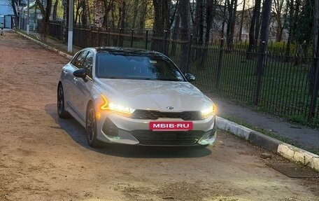 KIA K5, 2021 год, 2 600 000 рублей, 5 фотография