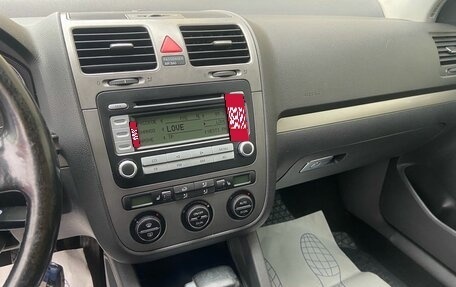 Volkswagen Golf V, 2007 год, 519 000 рублей, 8 фотография
