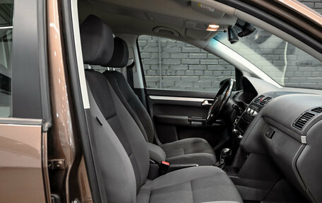 Volkswagen Touran III, 2012 год, 1 230 000 рублей, 11 фотография