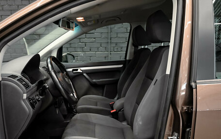 Volkswagen Touran III, 2012 год, 1 230 000 рублей, 10 фотография