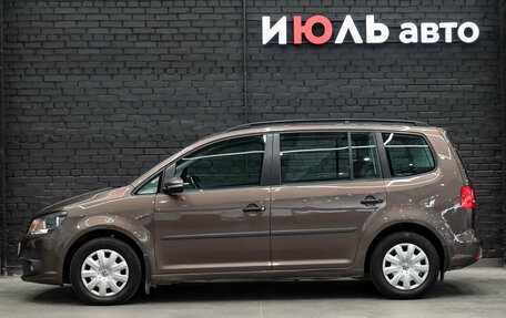 Volkswagen Touran III, 2012 год, 1 230 000 рублей, 8 фотография