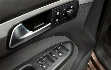 Volkswagen Touran III, 2012 год, 1 230 000 рублей, 13 фотография