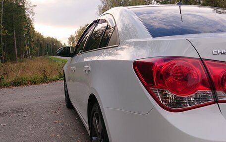 Chevrolet Cruze II, 2010 год, 650 000 рублей, 23 фотография