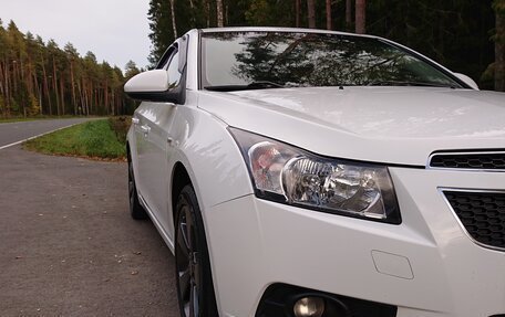 Chevrolet Cruze II, 2010 год, 650 000 рублей, 20 фотография