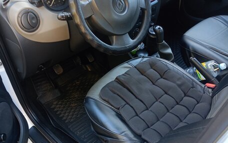 Renault Logan I, 2013 год, 380 000 рублей, 8 фотография