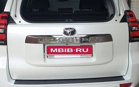 Toyota Land Cruiser Prado 150 рестайлинг 2, 2018 год, 5 600 000 рублей, 5 фотография