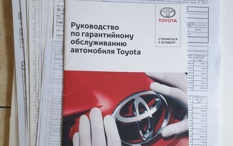 Toyota Land Cruiser Prado 150 рестайлинг 2, 2018 год, 5 600 000 рублей, 17 фотография