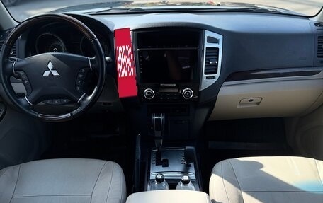 Mitsubishi Pajero IV, 2019 год, 3 200 000 рублей, 13 фотография