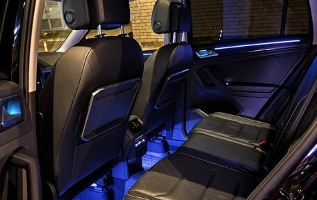 Volkswagen Tiguan II, 2019 год, 2 890 000 рублей, 10 фотография