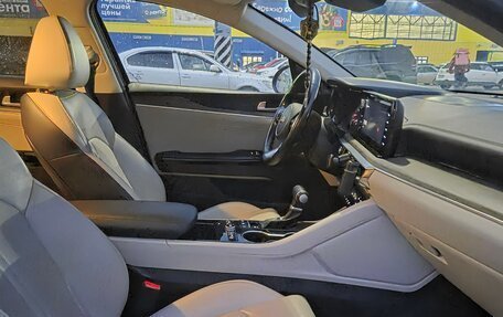 KIA K5, 2021 год, 2 200 000 рублей, 7 фотография