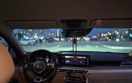 KIA K5, 2021 год, 2 200 000 рублей, 10 фотография