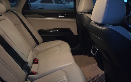 KIA K5, 2021 год, 2 200 000 рублей, 13 фотография
