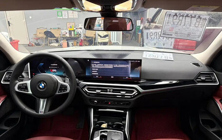 BMW 3 серия, 2023 год, 3 580 000 рублей, 11 фотография