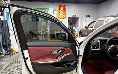 BMW 3 серия, 2023 год, 3 580 000 рублей, 16 фотография