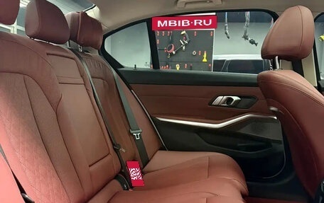 BMW 3 серия, 2023 год, 3 580 000 рублей, 21 фотография