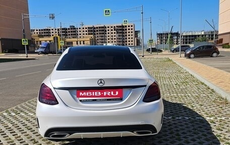 Mercedes-Benz C-Класс, 2017 год, 2 900 000 рублей, 16 фотография