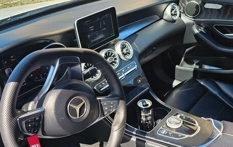 Mercedes-Benz C-Класс, 2017 год, 2 900 000 рублей, 19 фотография