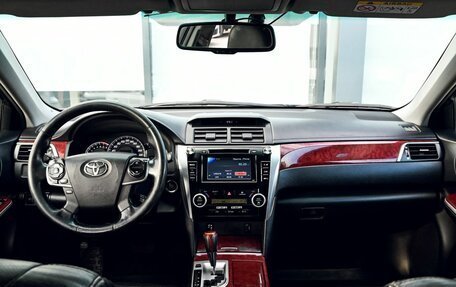 Toyota Camry, 2013 год, 1 389 000 рублей, 18 фотография