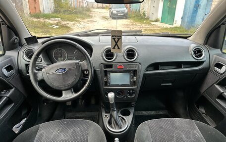 Ford Fusion I, 2005 год, 110 000 рублей, 10 фотография