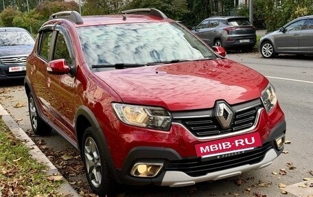 Renault Sandero II рестайлинг, 2019 год, 1 180 000 рублей, 2 фотография